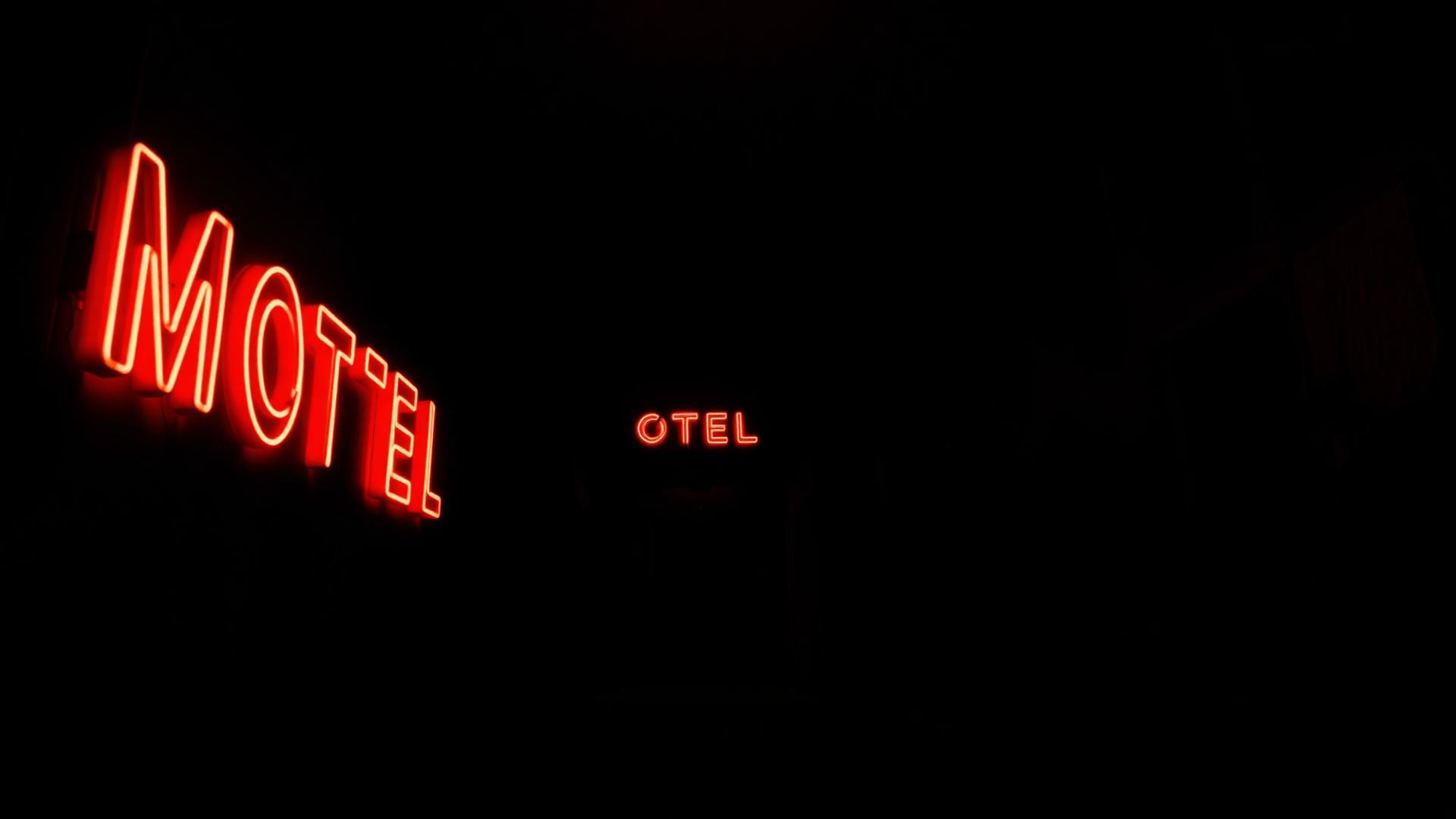 Neon Motel — Cinematic Wallpaper